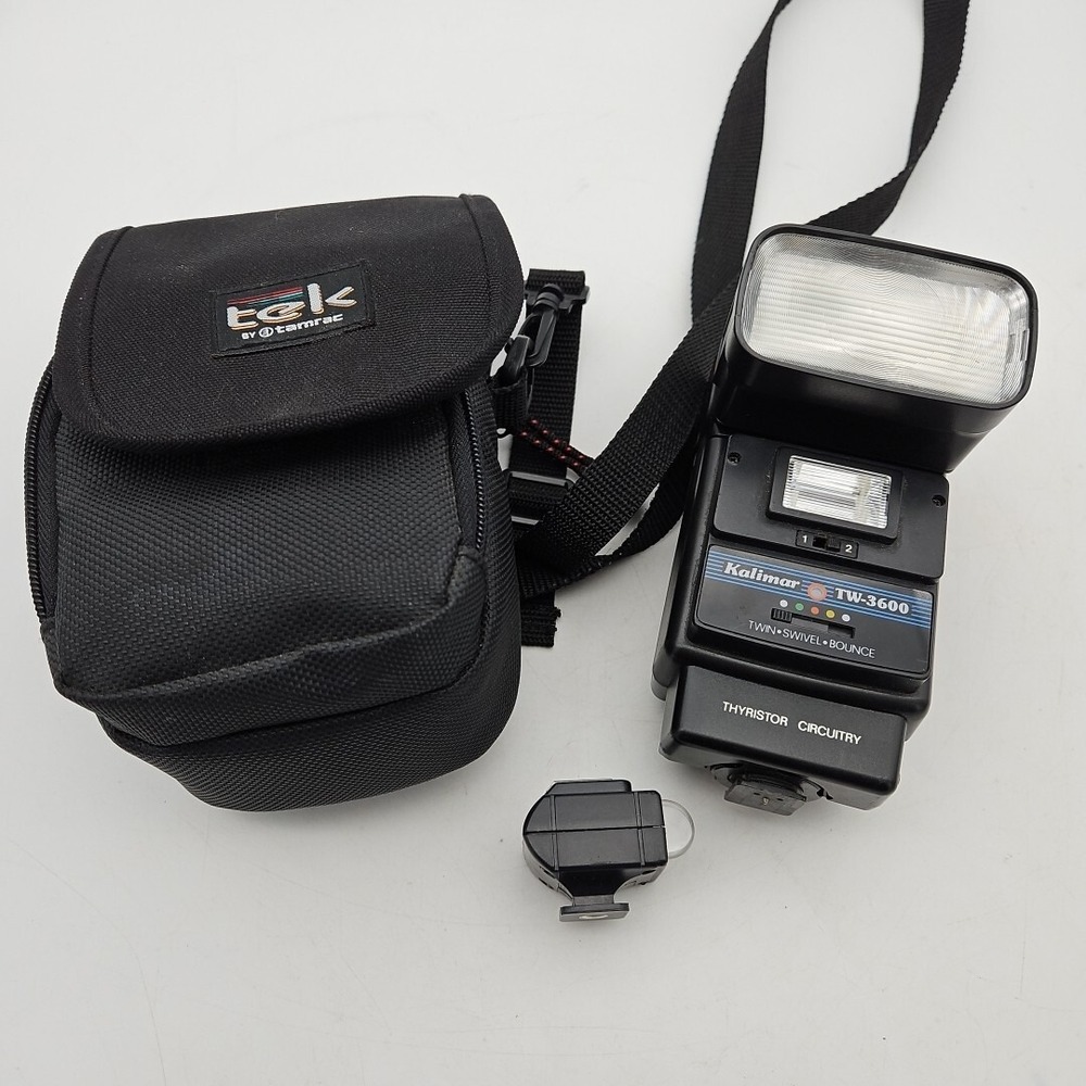 Kalimar TW-3600 Vintage Camera Flash With Bag AS IS FOR‎ PARTS